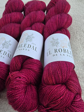 Load image into Gallery viewer, Rubinrot - Silky BFL Lace
