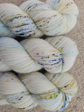 Load image into Gallery viewer, Ribeira Pop - Sock Twist

