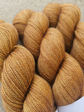 Load image into Gallery viewer, Bronze Era - Silky BFL Lace

