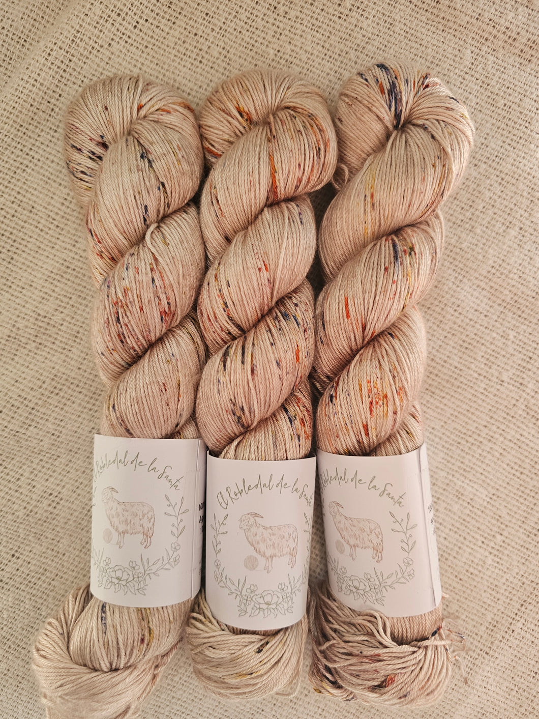 Entre Patios - Mulberry