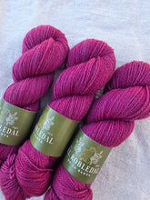 Load image into Gallery viewer, Burnt Burgundy - Moherino
