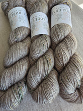 Load image into Gallery viewer, Filipa - SilkYak DK
