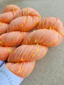 That Fuzzy Peach - Neon Tweed DK