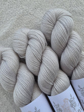 Cargar imagen en el visor de la galería, La Perla - Silky BFL Lace
