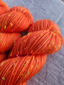 Solnedgang - Neon Tweed DK