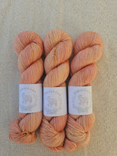 Load image into Gallery viewer, Luz de Alicante - Silky ME Sock
