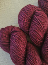 Load image into Gallery viewer, Plum Daddy - SilkYak DK
