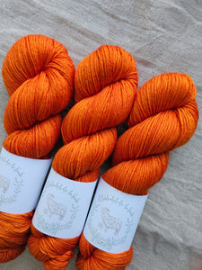 Orange Number 5 - Silky ME DK