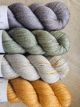 Cargar imagen en el visor de la galería, Mystery Musikal Westknits KIT 01
