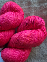 Cargar imagen en el visor de la galería, OOAK - Sock Twist
