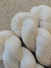 Load image into Gallery viewer, Killing Me Softly - Mulberry
