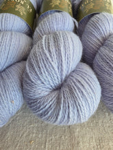 Load image into Gallery viewer, So Icy! - Moherino
