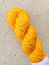 Load image into Gallery viewer, Dorato - BFL Sock DK
