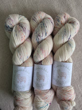 Load image into Gallery viewer, Porcelain Bloom - Sock Twist
