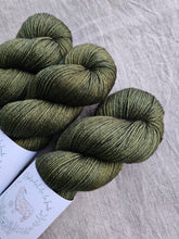 Load image into Gallery viewer, Olive - Silky ME
