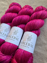 Laden Sie das Bild in den Galerie-Viewer, Alô Virginia - Silky BFL
