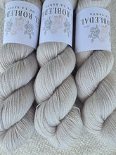 Cargar imagen en el visor de la galería, La Perla - Silky BFL Lace
