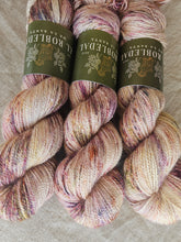 Load image into Gallery viewer, Fig Dust - Mohair Blend 3
