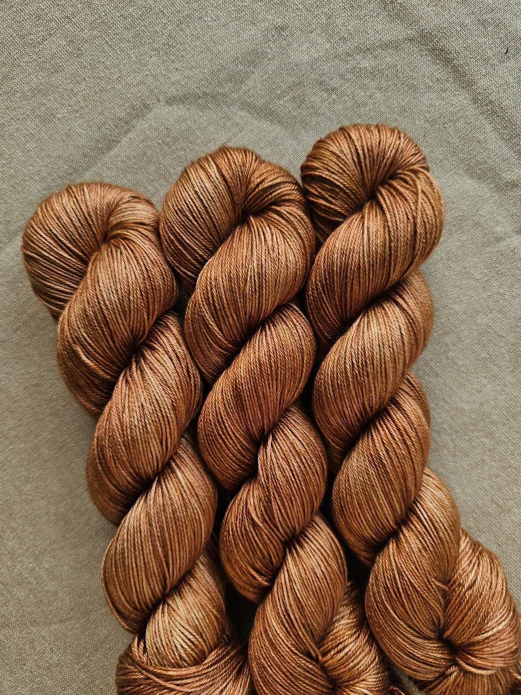 Fawn - Mulberry