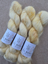 Cargar imagen en el visor de la galería, Crumb - Silky Mohair
