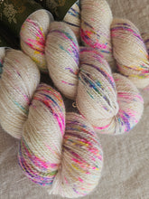 Load image into Gallery viewer, Favorite Crime - Mohair Blend 3
