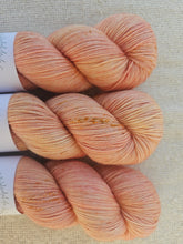 Load image into Gallery viewer, Luz de Alicante - Silky ME Sock
