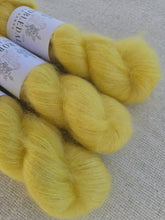 Load image into Gallery viewer, Zesty - Silky Mohair
