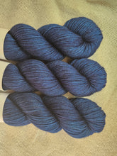 Cargar imagen en el visor de la galería, Murillo - SilkYak DK
