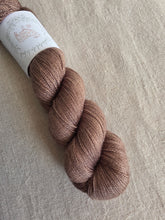 Load image into Gallery viewer, Pecan - Silky BFL Lace
