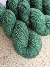 Load image into Gallery viewer, Blue Spruce - British Wool
