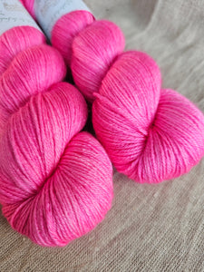 Rosa Rosae - Silky BFL