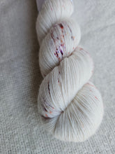 Cargar imagen en el visor de la galería, Higo &amp; Miel - Silky ME Sock
