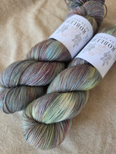 Charger l'image dans la galerie, Kaleidoscope - Sock Twist
