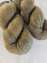 Cargar imagen en el visor de la galería, OOAK - Silky BFL Lace
