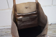 Load image into Gallery viewer, Robledal Bag  (Sparkling Edtion)

